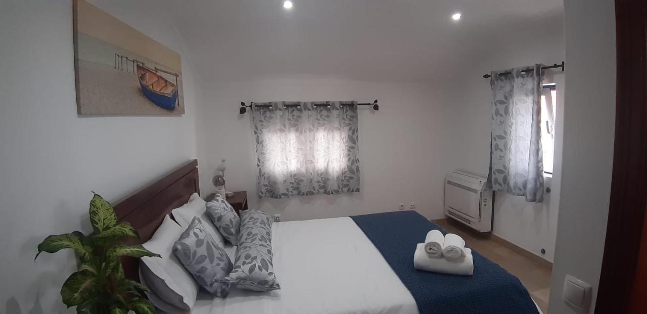הוילה ססימברה A Casa Da Foz Moradia Com Vista Mar מראה חיצוני תמונה